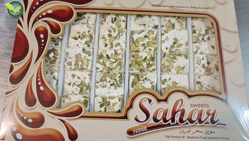 نوقای پسته ای ممتاز